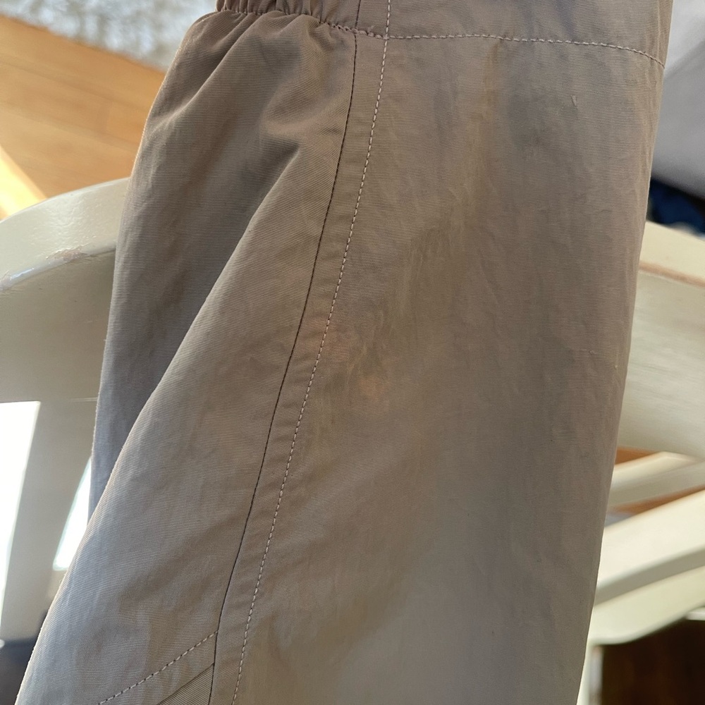 Lululemon Always Effortless Classic Fit Jacket in Sheer Oak Khaki Tan. Worn once - Picture 9 of 9